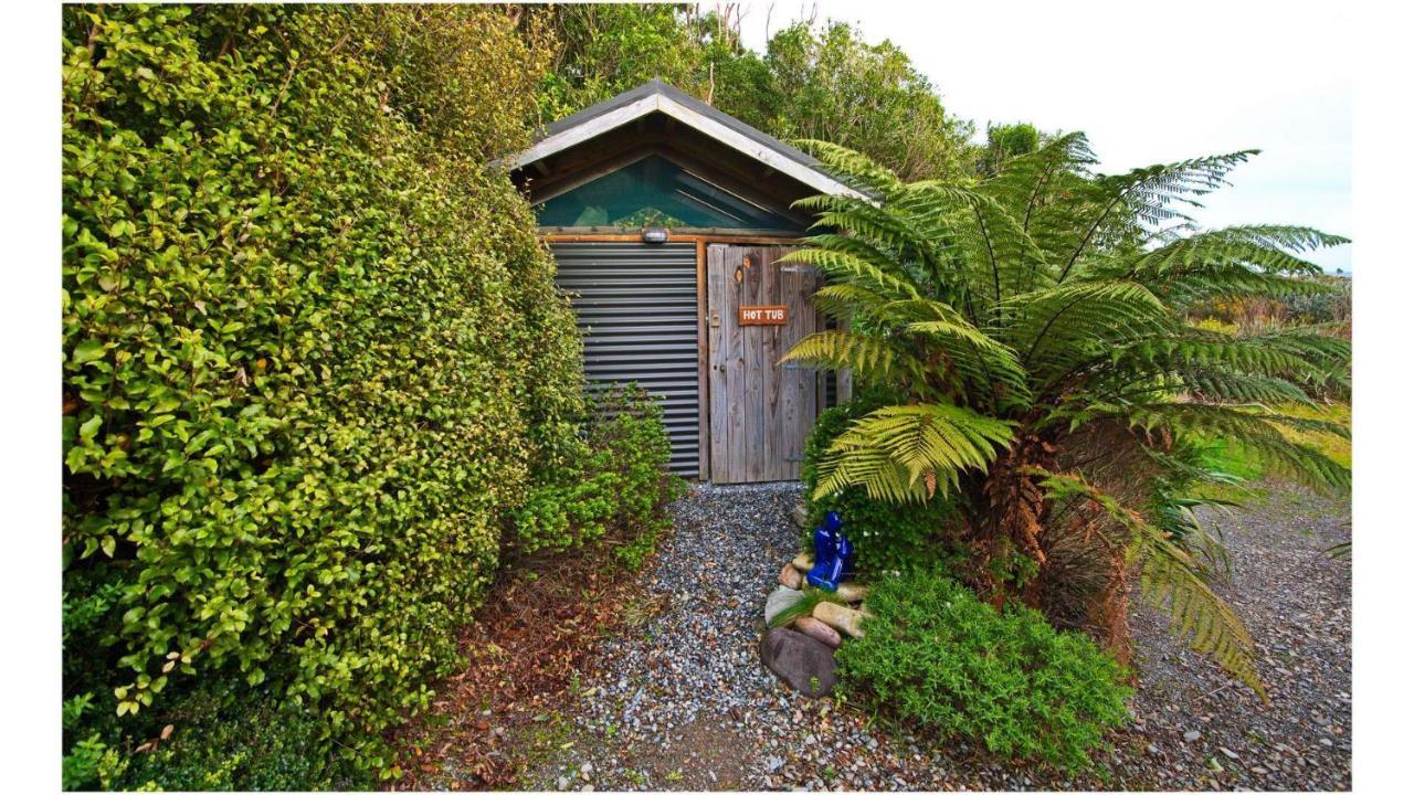 Paparoa Beach Hideaway With Hot Tub Barrytown Dış mekan fotoğraf